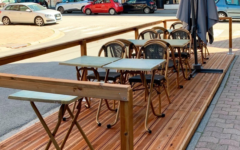 Terrasse en bois démontable restaurant bar café